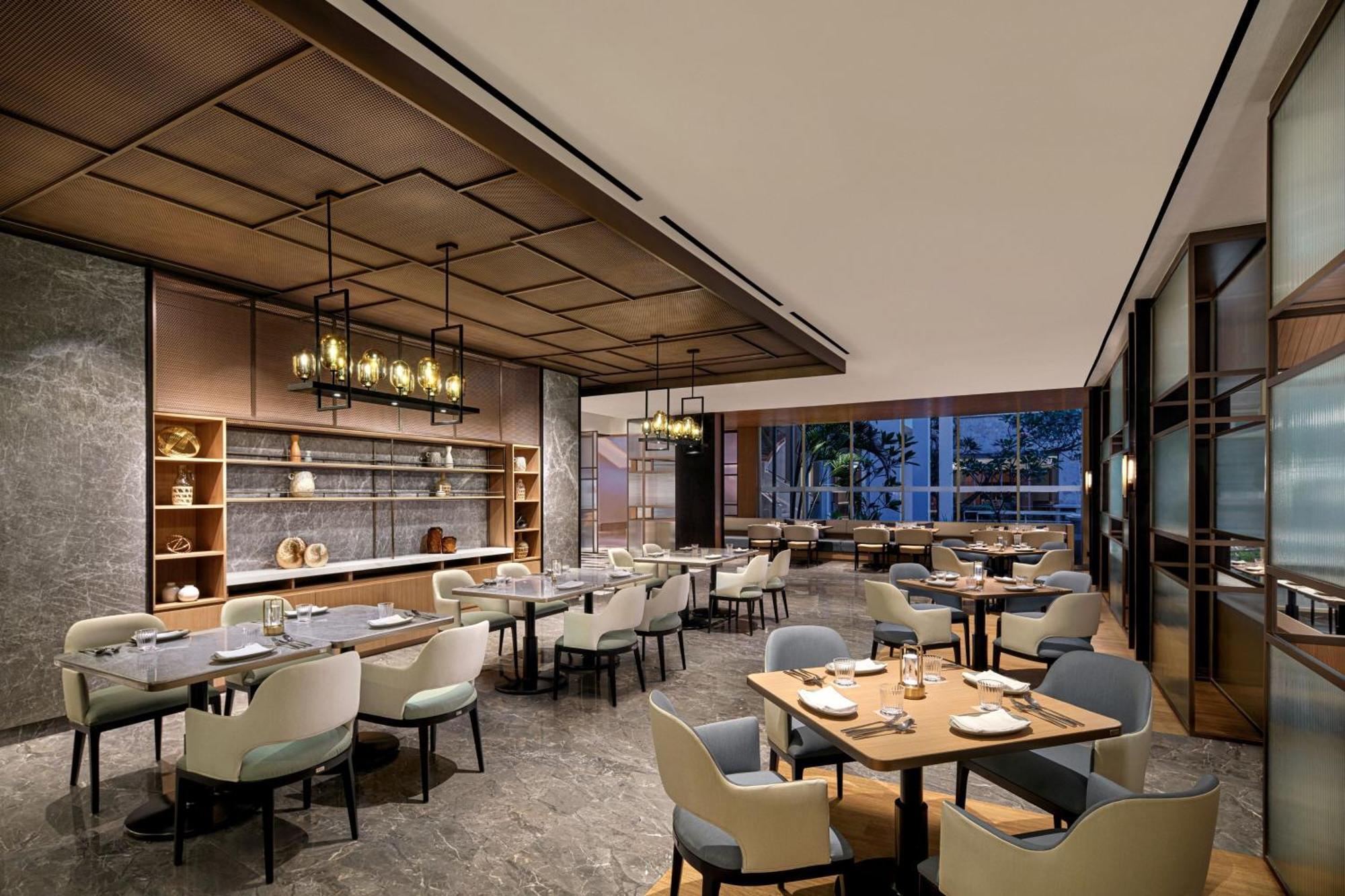 Sheraton Jakarta Soekarno Hatta Airport Tangerang Esterno foto