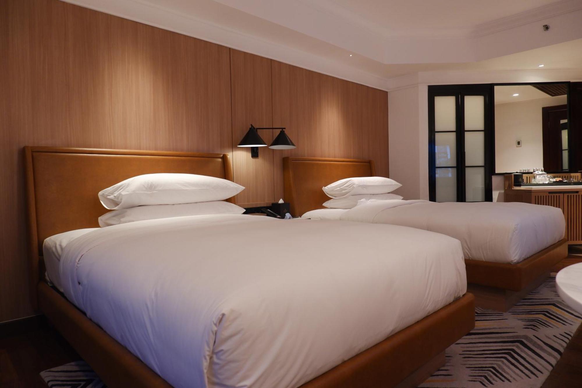Sheraton Jakarta Soekarno Hatta Airport Tangerang Esterno foto